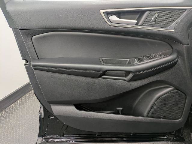 Certified 2022 Ford Edge SEL w/ Convenience Package AWD/4WD image 8