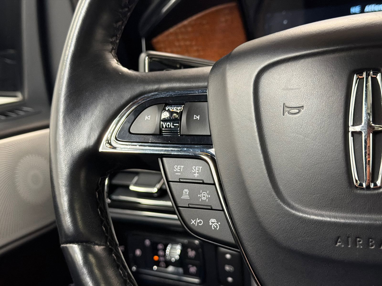 Used 2023 Lincoln Navigator Black Label image 27