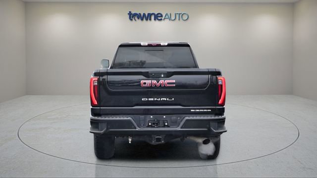 Used 2024 GMC Sierra 2500 Denali w/ Technology Package AWD/4WD image 6