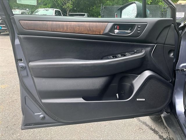 Used 2016 Subaru Outback 2.5i Limited AWD/4WD image 19