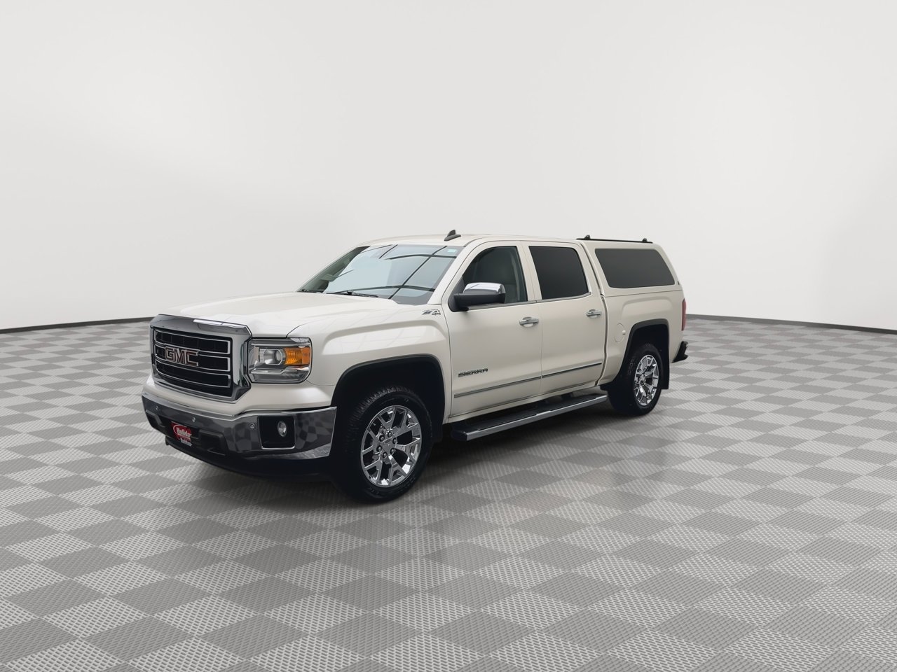 Used 2015 GMC Sierra 1500 SLT w/ SLT Crew Cab Value Package AWD/4WD image 38