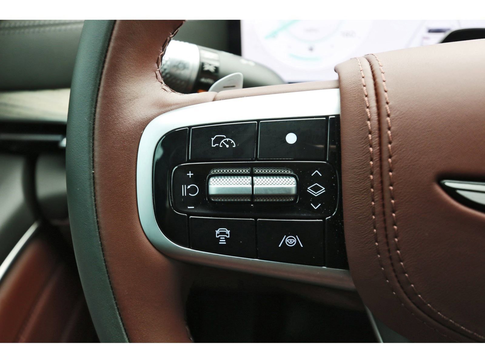 Used 2025 Genesis GV80 3.5T Prestige AWD/4WD image 17