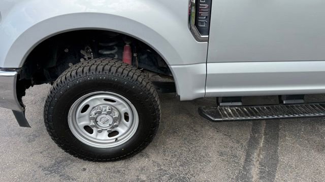 Used 2017 Ford F250 XL w/ Power Equipment Group AWD/4WD image 10