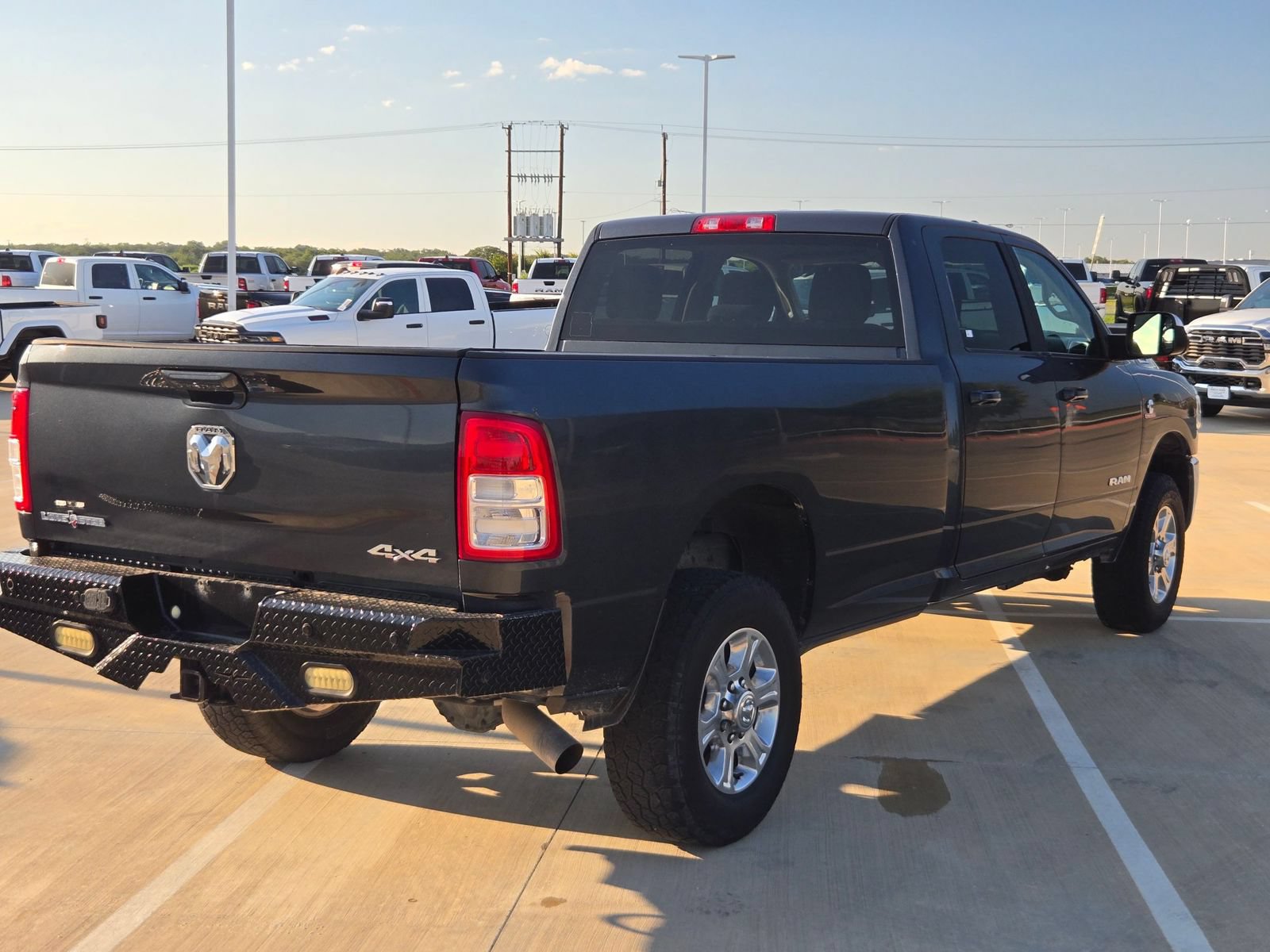 Used 2020 RAM 2500 Lone Star w/ Level 1 Equipment Group AWD/4WD image 3