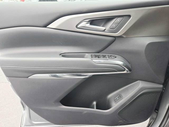 New 2026 Chevrolet Traverse LT w/ LPO, Floor Liner Package image 24