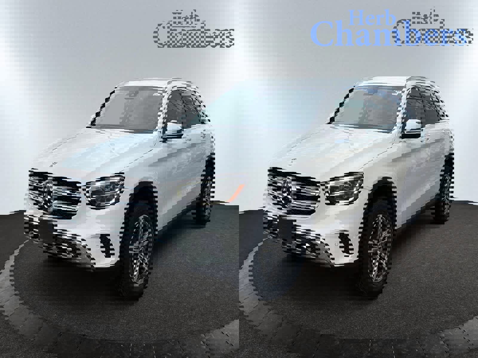 Used 2022 Mercedes-Benz GLC 300 4MATIC w/ Premium Package Lite image 13