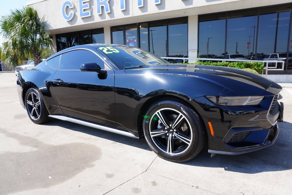 Certified 2025 Ford Mustang Coupe video 1