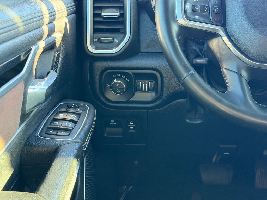 Used 2021 RAM 1500 Laramie w/ Sport Appearance Package image 32