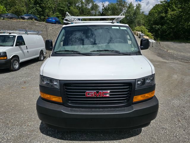 New 2025 GMC Savana 2500 w/ Driver Convenience Package image 22