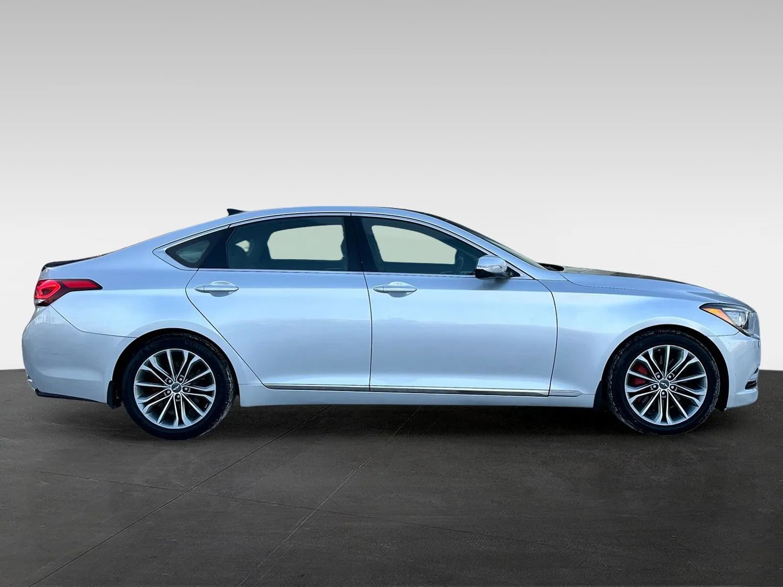 Used 2015 Hyundai Genesis 3.8 w/ Option Group 04 image 8