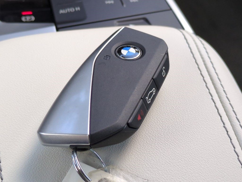 New 2027 BMW X1 xDrive28i AWD/4WD image 30
