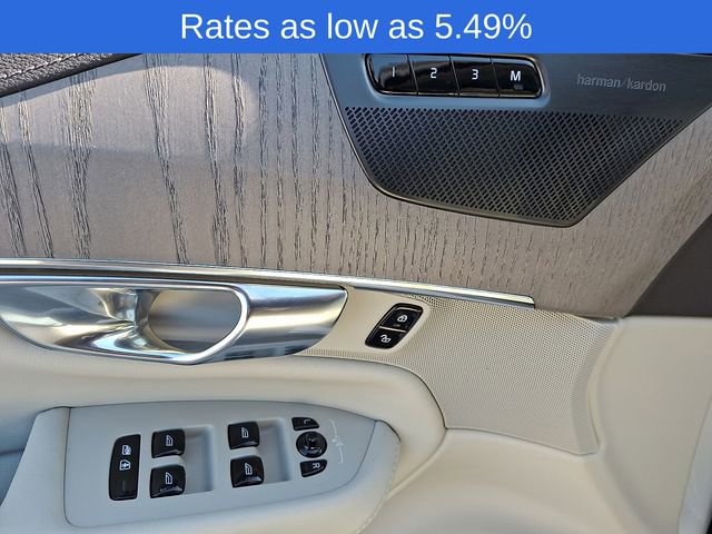 Certified 2025 Volvo XC90 T8 Ultra image 16