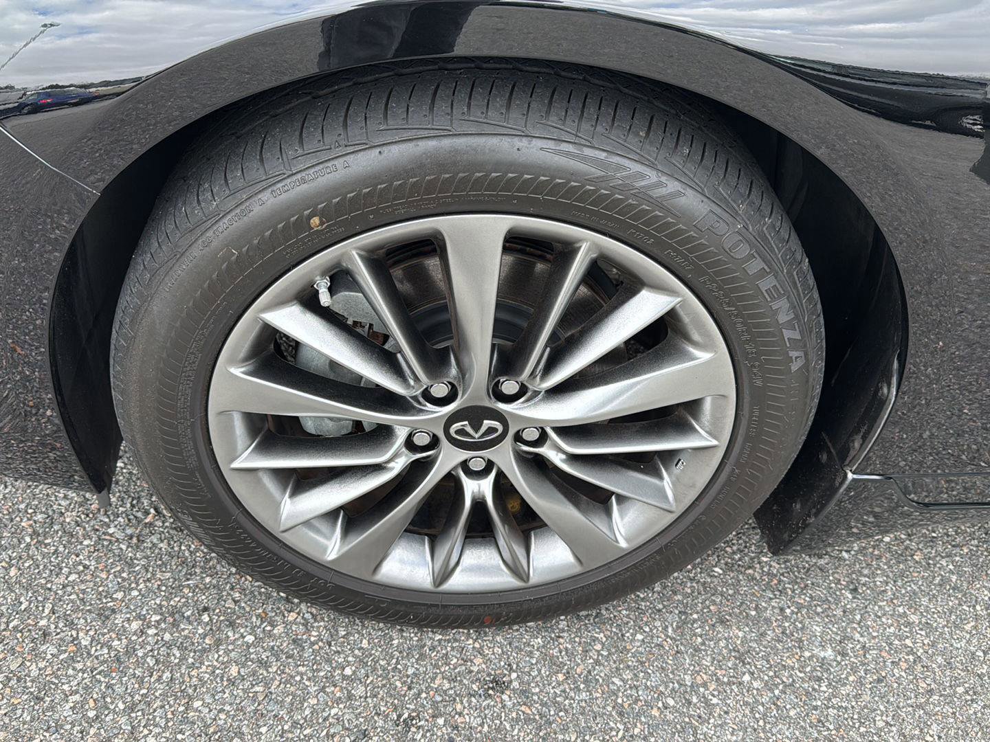 Used 2023 INFINITI Q50 Luxe w/ Cargo Package image 32