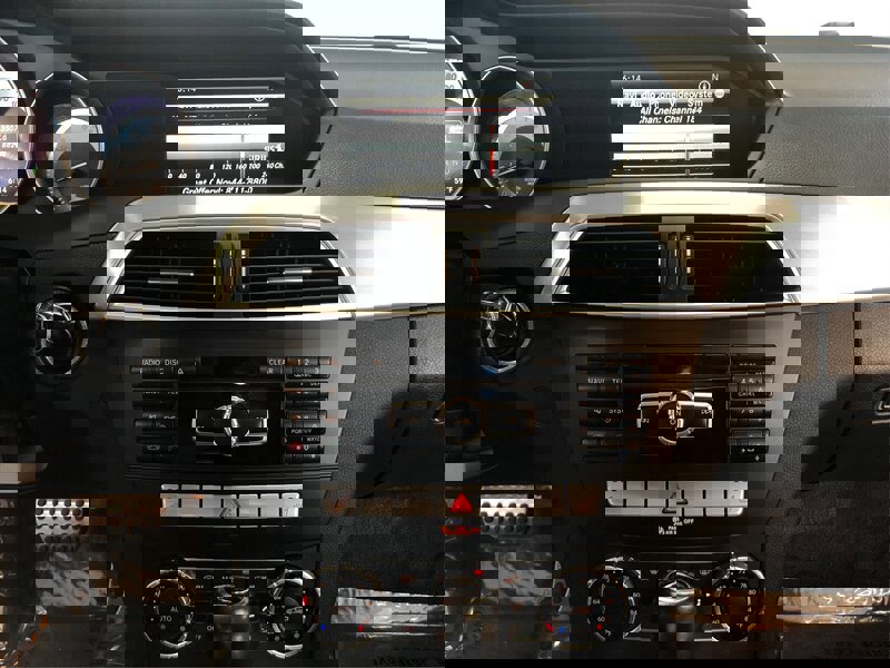 Used 2015 Mercedes-Benz C 250 Coupe image 14