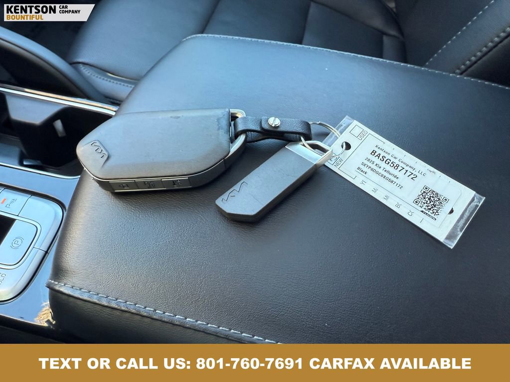 Used 2025 Kia Telluride S AWD/4WD image 45