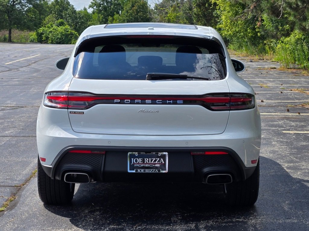 New 2026 Porsche Macan image 6