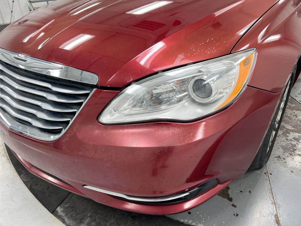 Used 2013 Chrysler 200 Limited w/ Sun/Sound Group FWD image 31