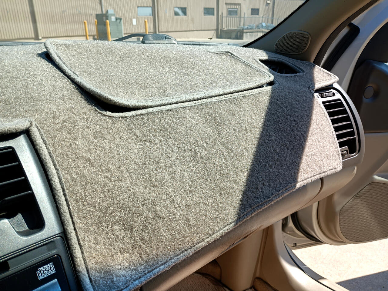 Used 2000 Nissan Maxima GLE image 31