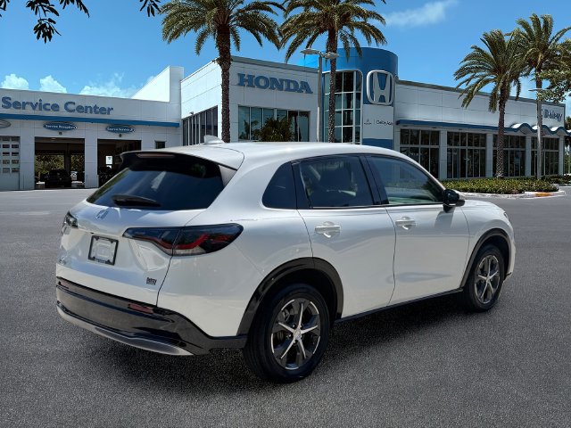 Used 2024 Honda HR-V EX-L image 8
