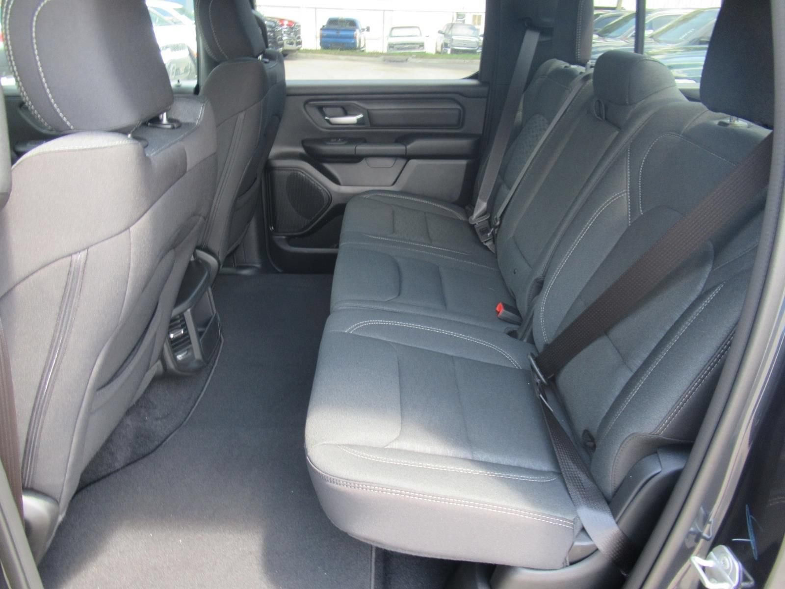 New 2026 RAM 1500 Express RWD image 30
