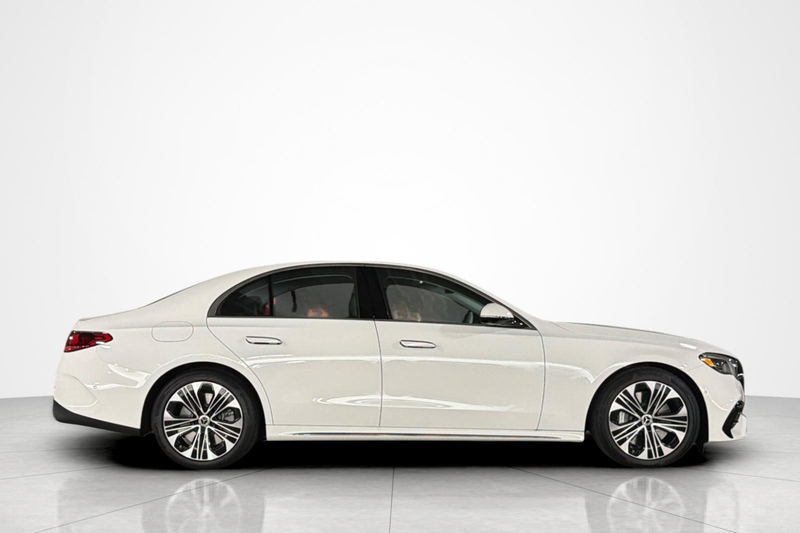New 2027 Mercedes-Benz E 450 4MATIC Sedan image 6