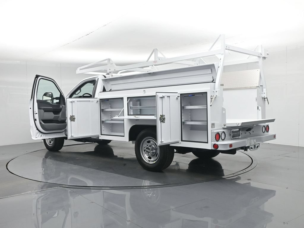 New 2026 Ford F350 XL w/ XL Chrome Package RWD image 43