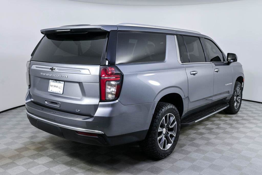 Used 2022 Chevrolet Suburban LT w/ LT Signature Plus Package RWD image 31