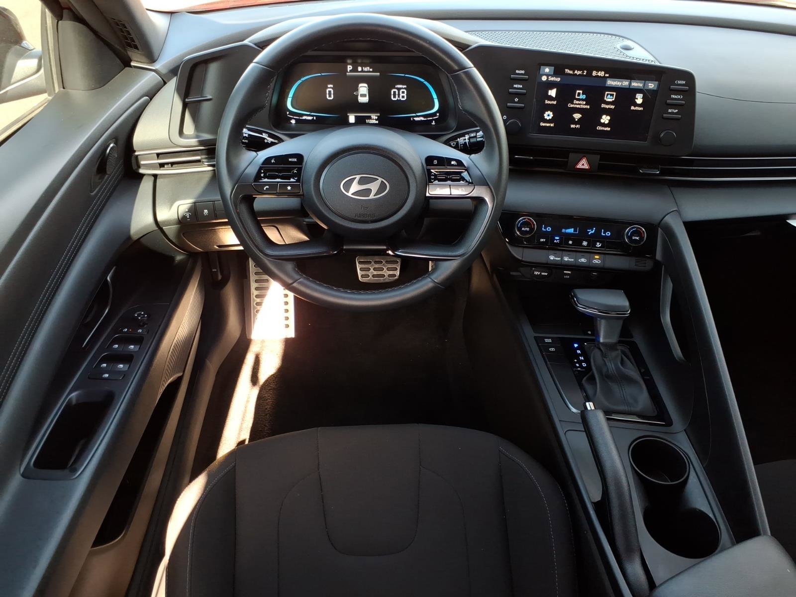 Certified 2025 Hyundai Elantra Sport image 17