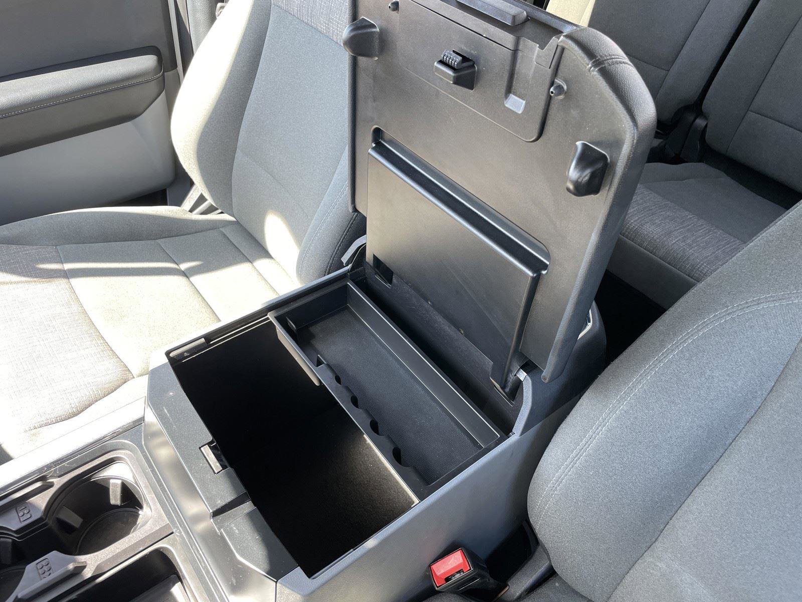 Used 2024 Ford F250 XLT w/ FX4 Off-Road Package image 28