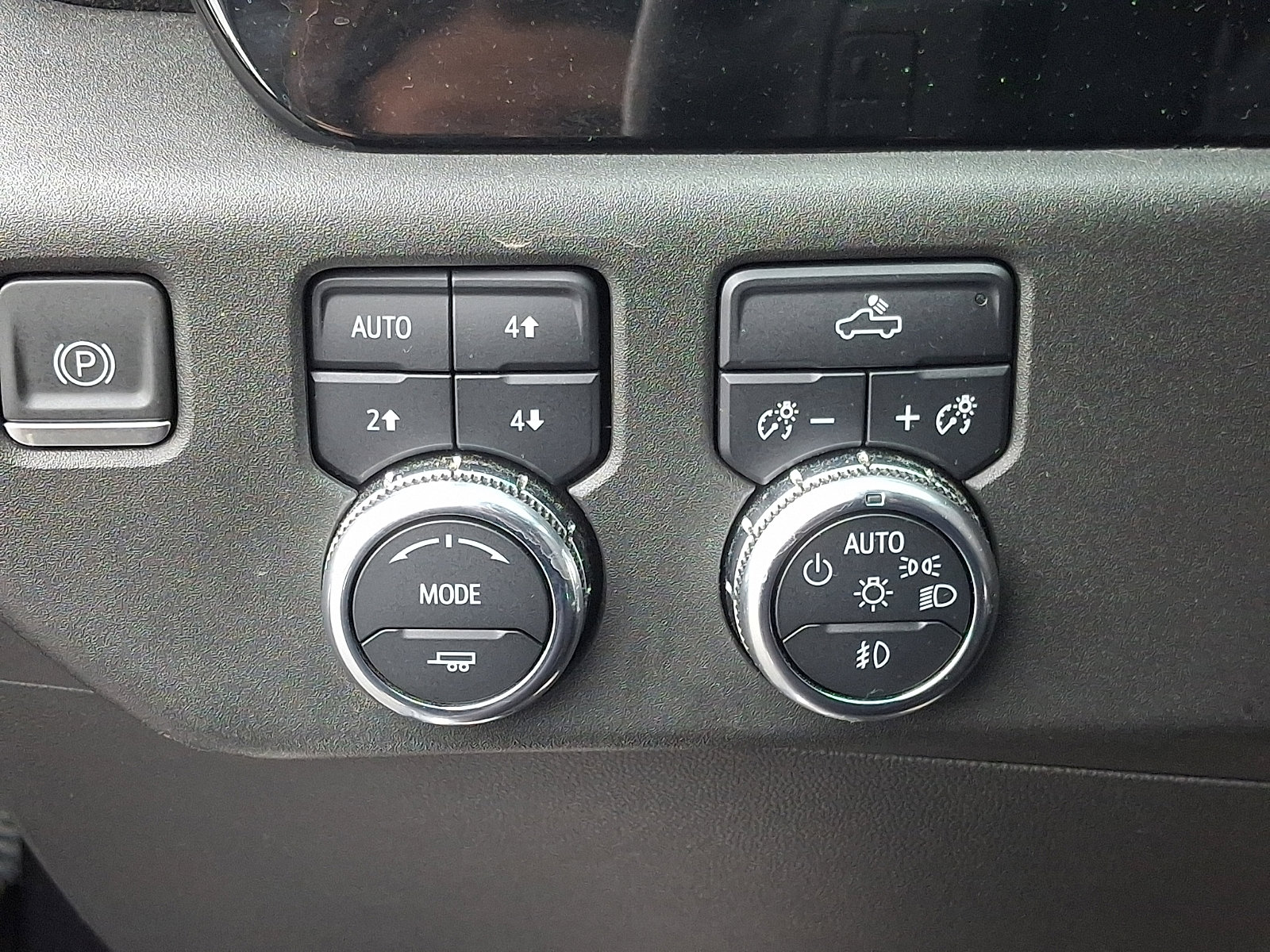 Used 2022 GMC Sierra 1500 Elevation w/ X31 Off-Road Package AWD/4WD image 24
