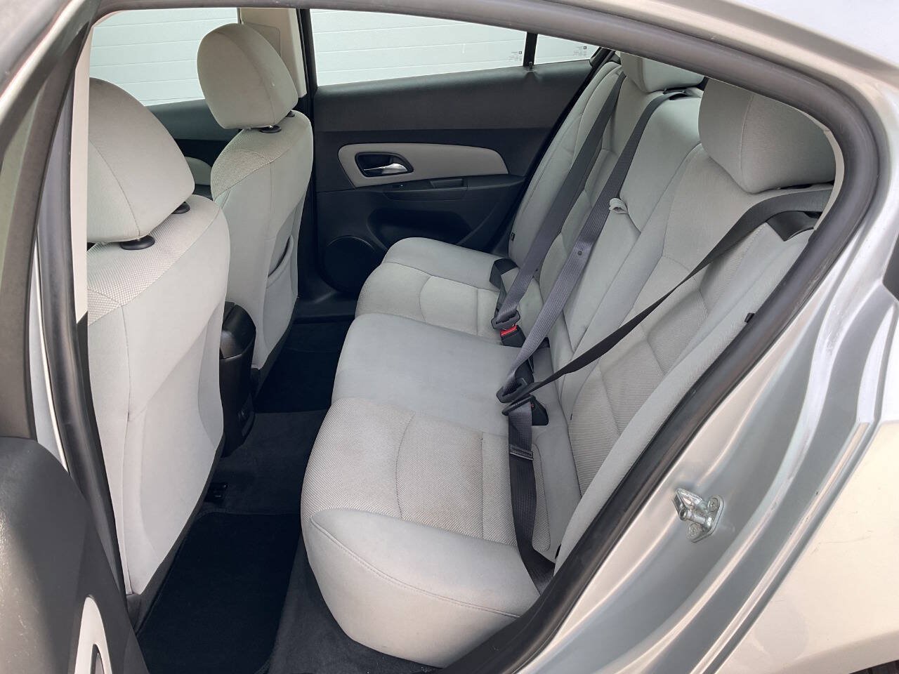 Used 2016 Chevrolet Cruze LT FWD image 28