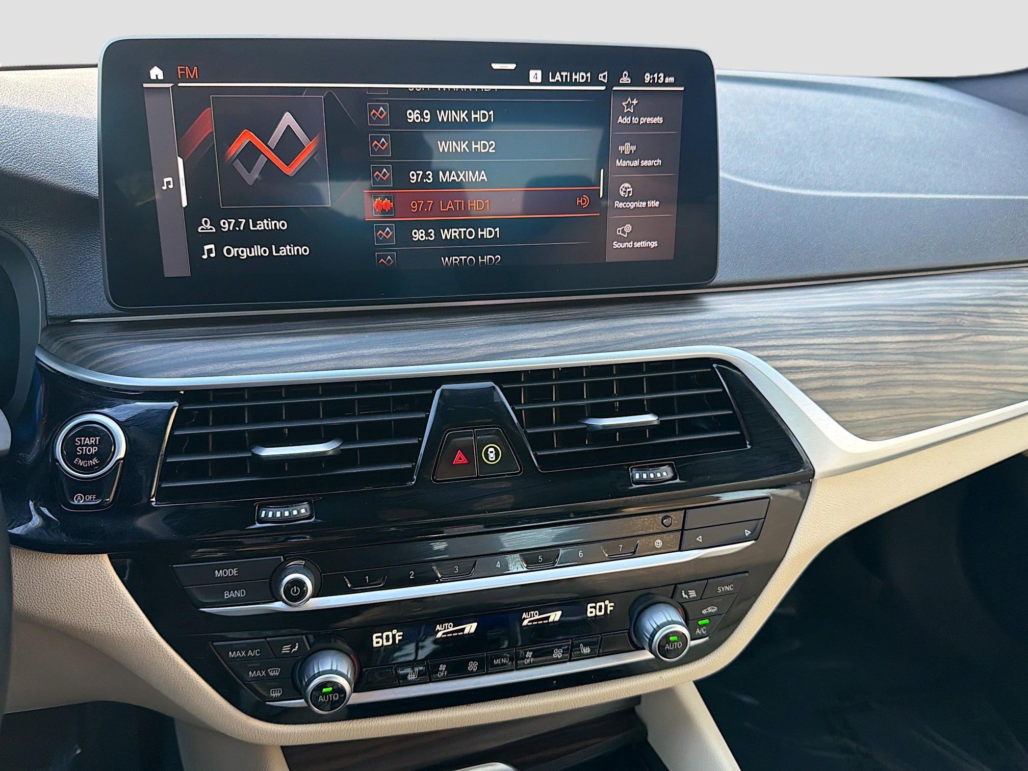 Used 2023 BMW 530i image 28