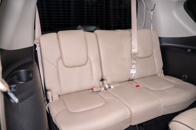 Used 2023 Nissan Armada Platinum w/ Captain's Chairs Package AWD/4WD image 17