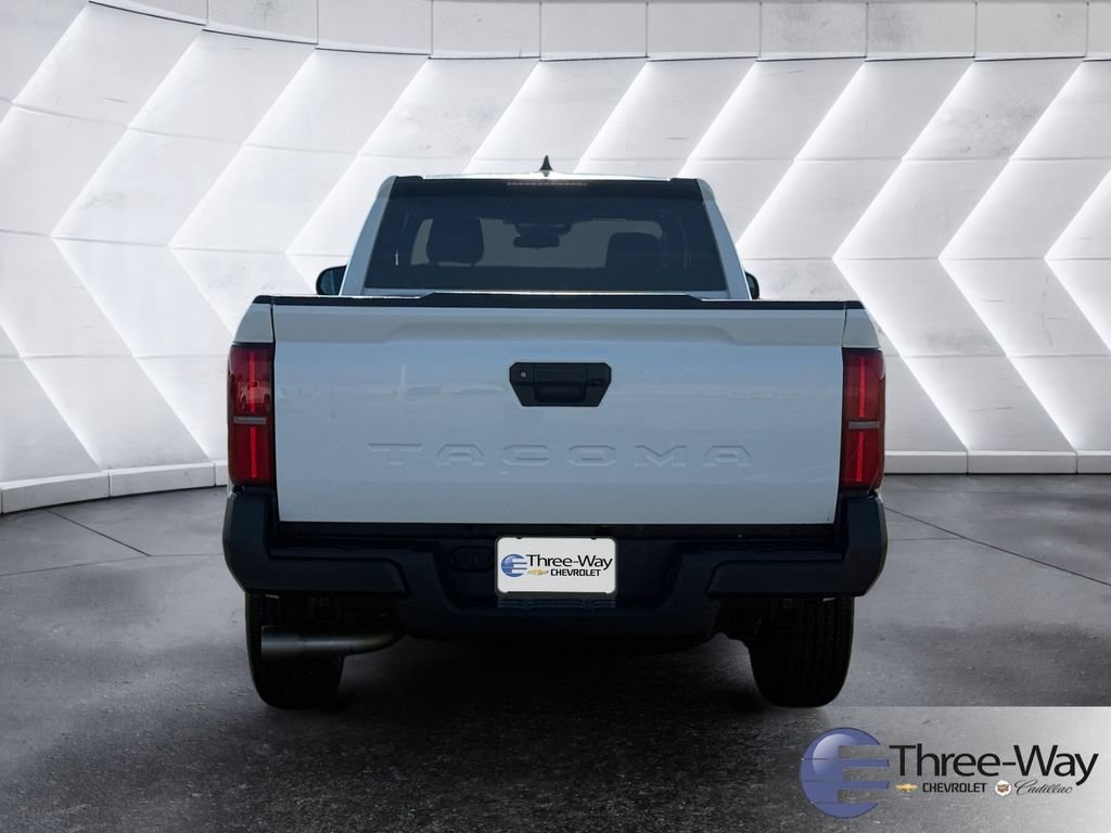 Used 2024 Toyota Tacoma SR image 4