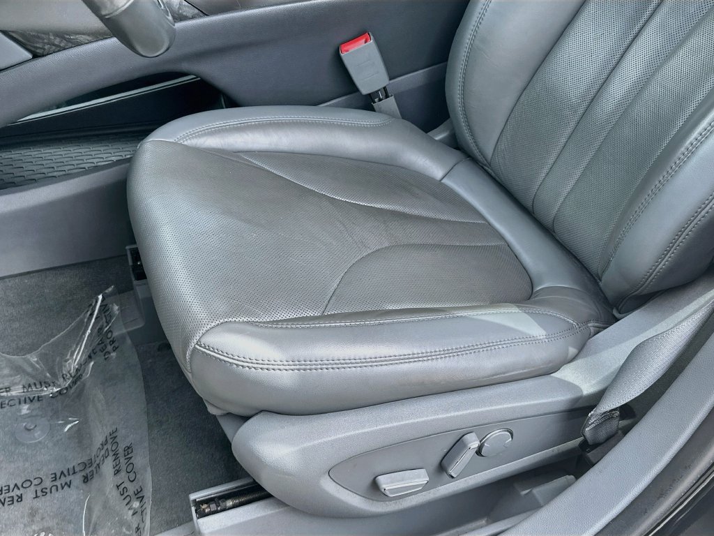 Used 2019 Lincoln Nautilus Reserve AWD/4WD image 19