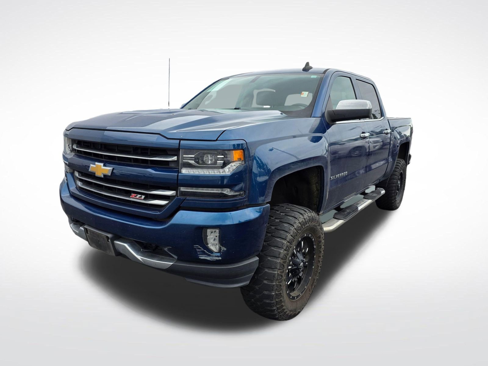 Used 2017 Chevrolet Silverado 1500 LTZ Z71 AWD/4WD image 2