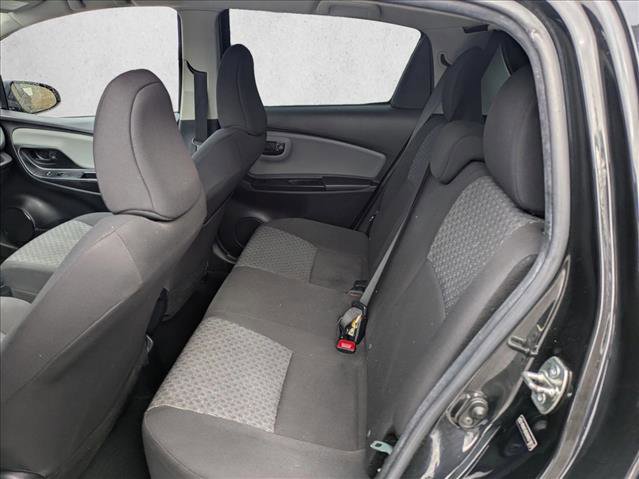Used 2017 Toyota Yaris L w/ Carpet Mat Package image 17