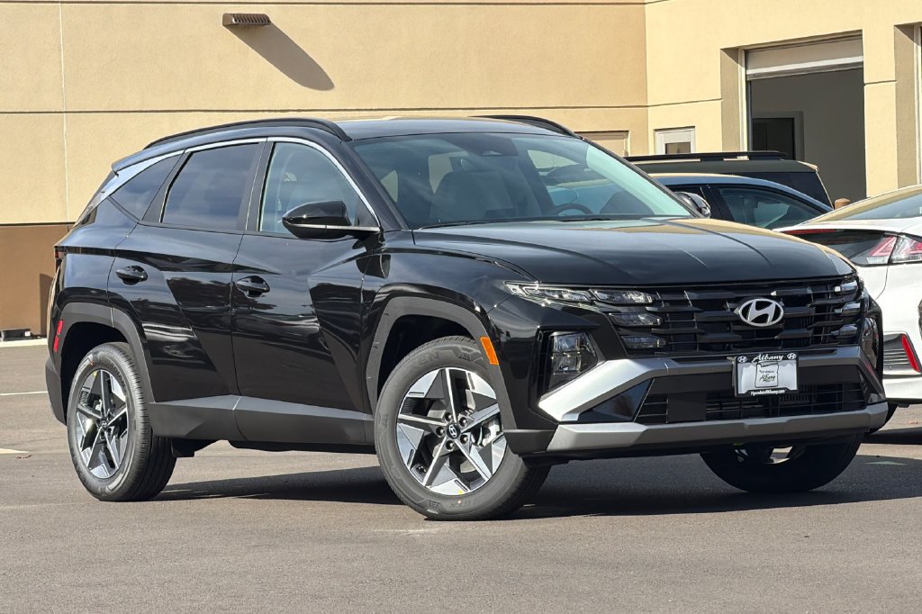 New 2026 Hyundai Tucson SEL AWD/4WD image 2