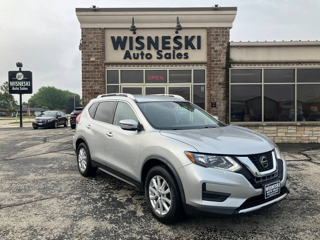 Used 2020 Nissan Rogue SV