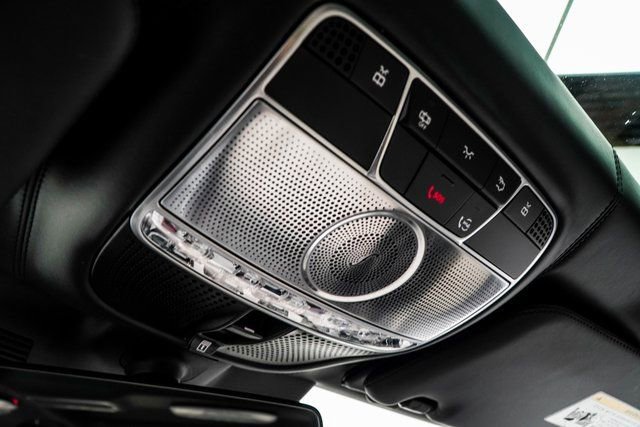 Used 2019 Mercedes-Benz Maybach S 650 image 36