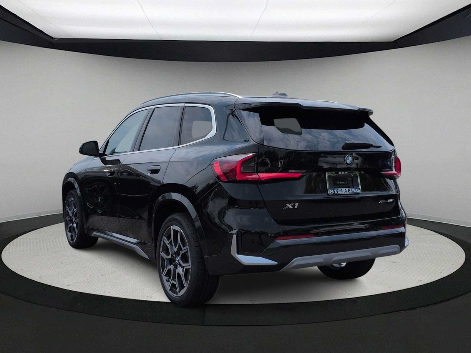 New 2026 BMW X1 xDrive28i w/ Convenience Package AWD/4WD image 6
