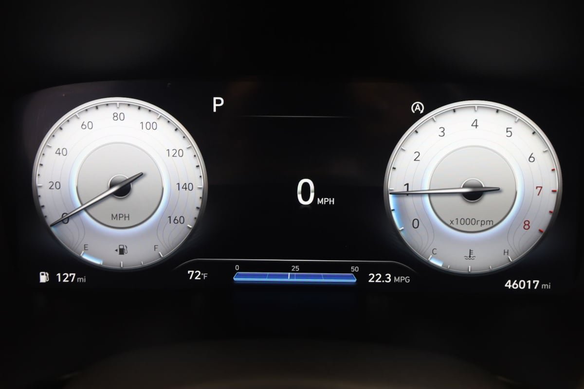 Used 2022 Hyundai Santa Fe XRT FWD image 16