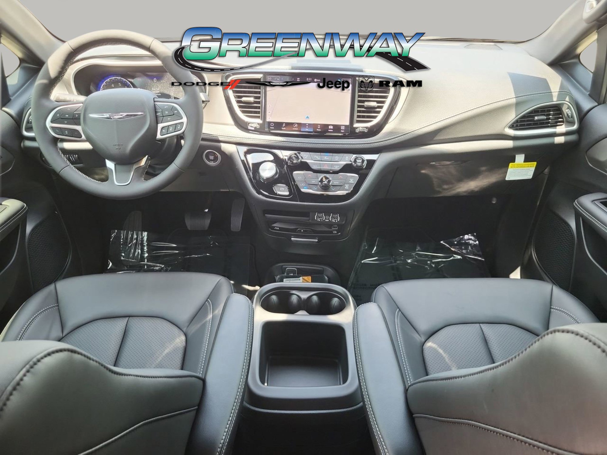 New 2025 Chrysler Pacifica Select w/ Uconnect Theater Family Group image 11