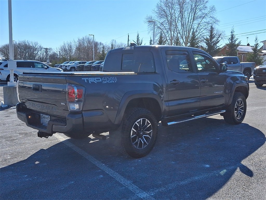 Certified 2022 Toyota Tacoma TRD Sport w/ Technology Package image 4