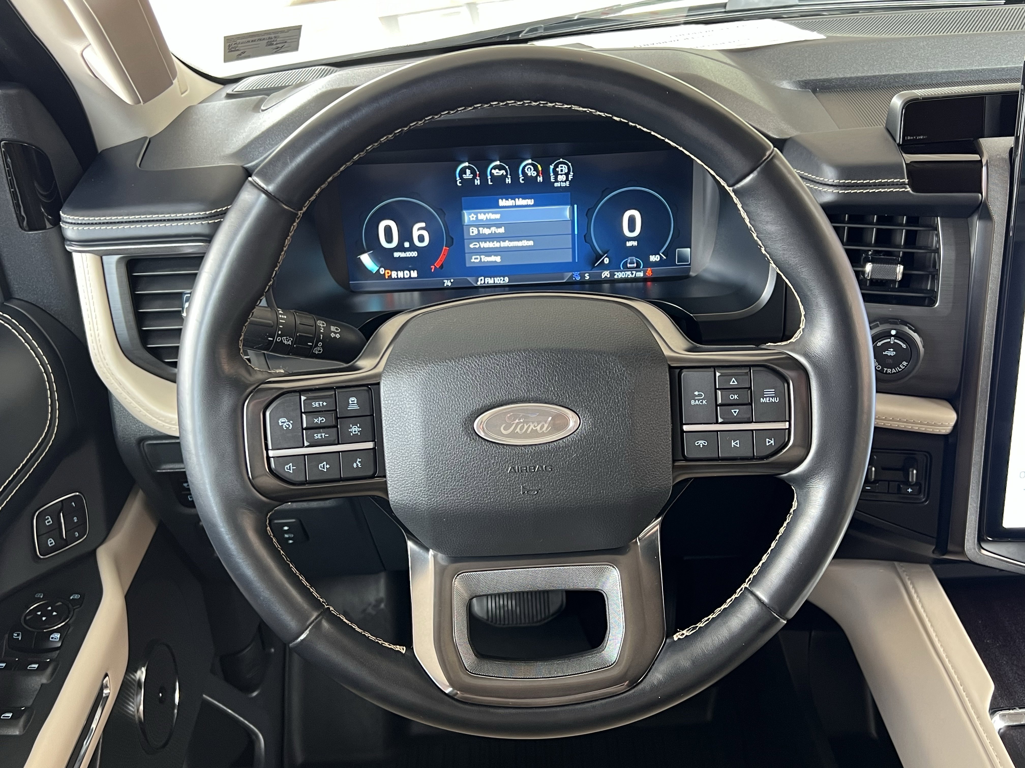 Used 2023 Ford Expedition Platinum image 48
