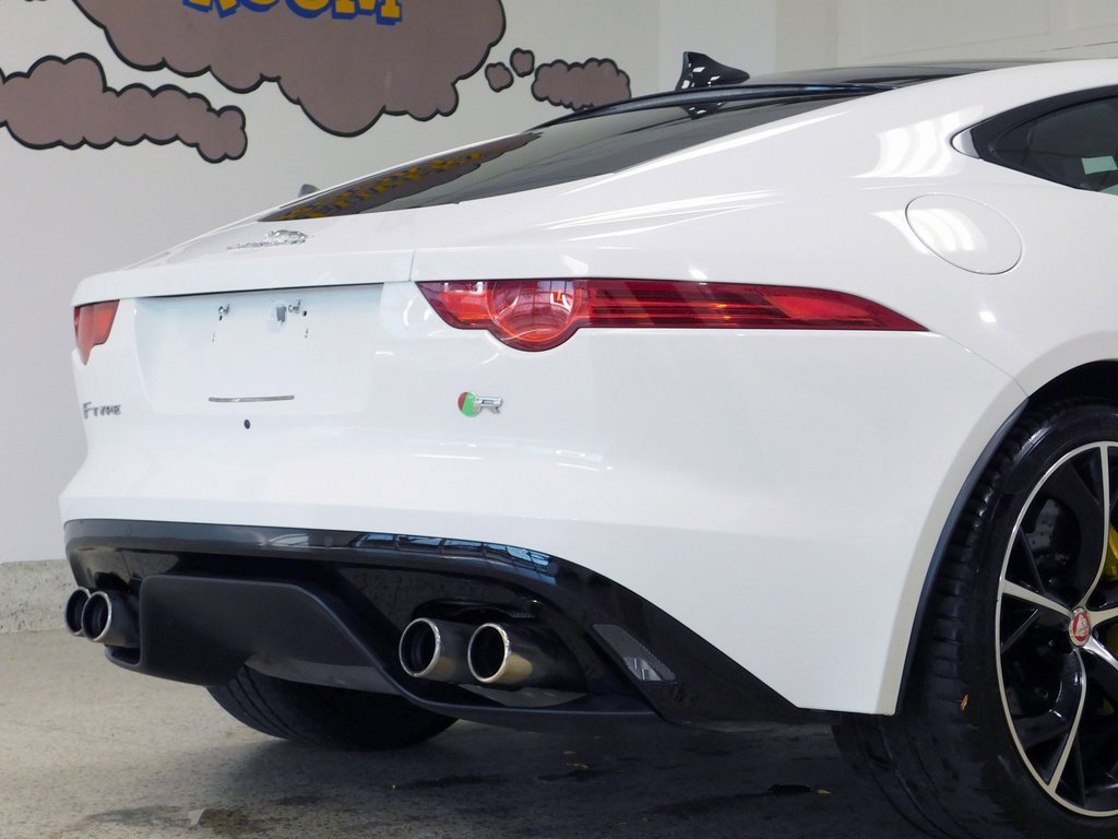 Used 2015 Jaguar F-TYPE R image 81