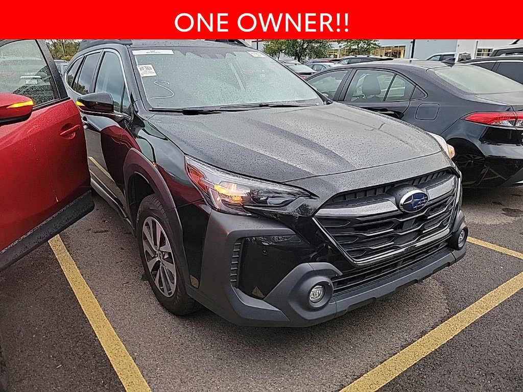 Used 2023 Subaru Outback Premium AWD/4WD image 3