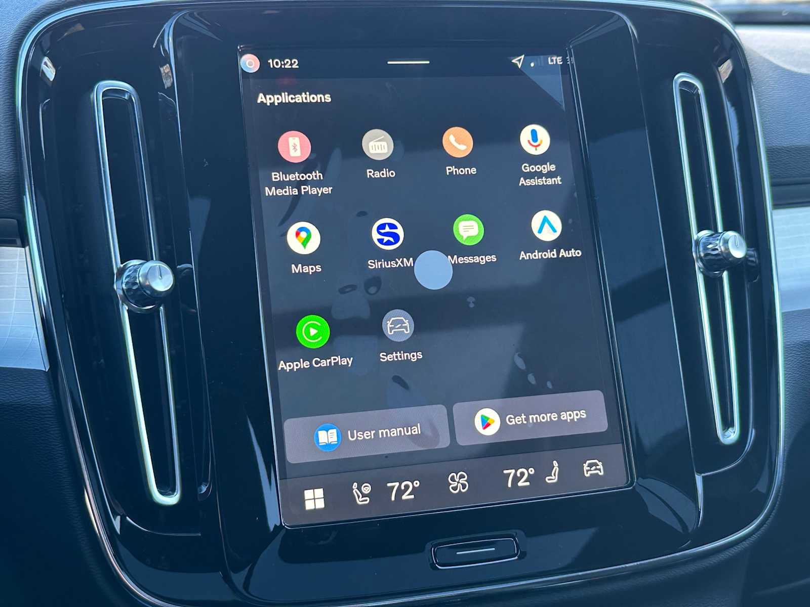 New 2026 Volvo XC40 B5 Ultra w/ Climate Package image 29