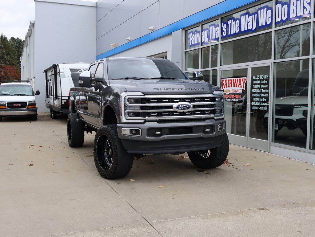 Used 2023 Ford F250 Platinum w/ FX4 Off-Road Package image 44