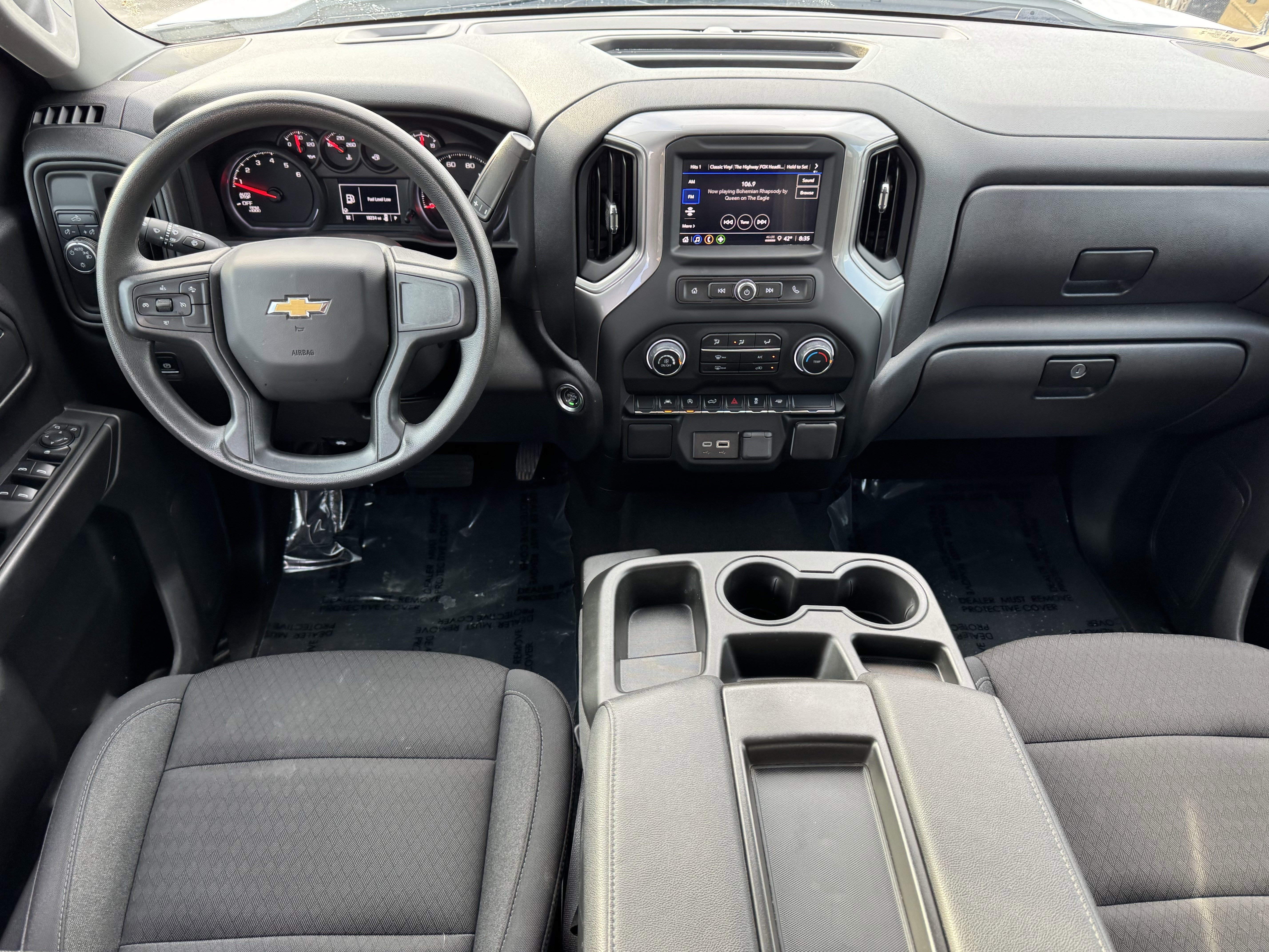 Used 2025 Chevrolet Silverado 1500 Custom w/ Turbomax Blackout Package image 13